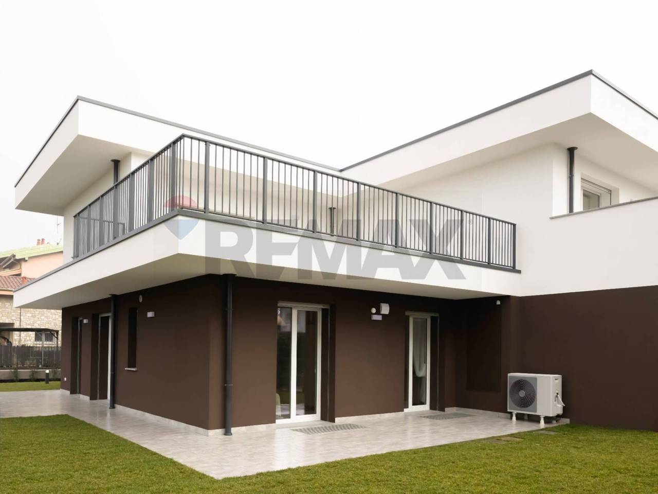 casa indipendente in vendita a Bonate Sotto