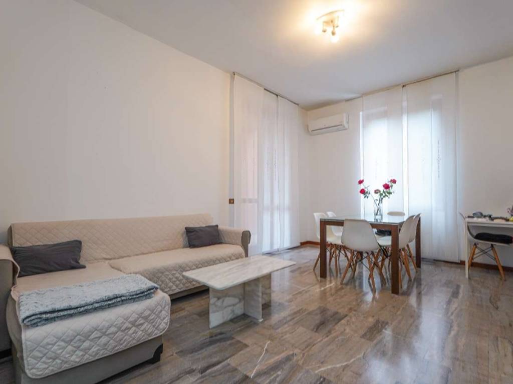appartamento in vendita a Bonate Sotto