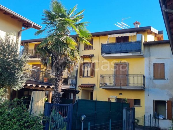 appartamento in vendita a Bonate Sotto