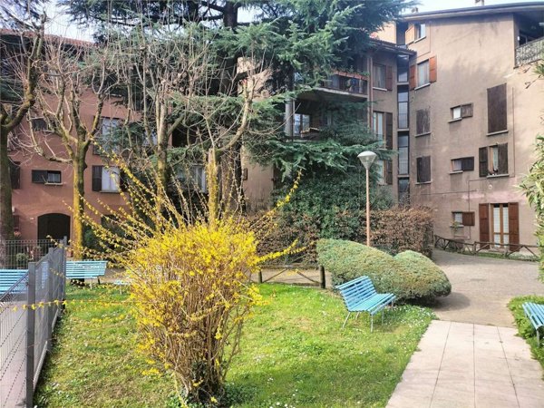appartamento in vendita a Bonate Sotto