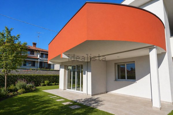 appartamento in vendita a Bonate Sotto