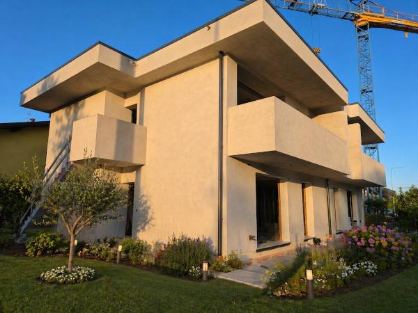 appartamento in vendita a Bonate Sotto