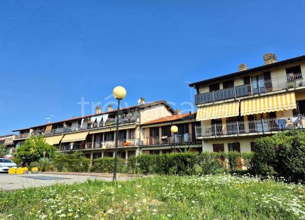 appartamento in vendita a Bonate Sotto