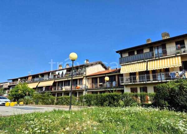 appartamento in vendita a Bonate Sotto