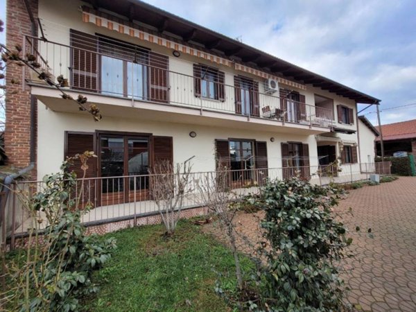 casa indipendente in vendita ad Airasca