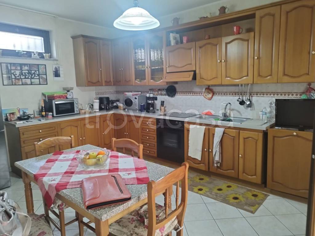 casa indipendente in vendita ad Airasca