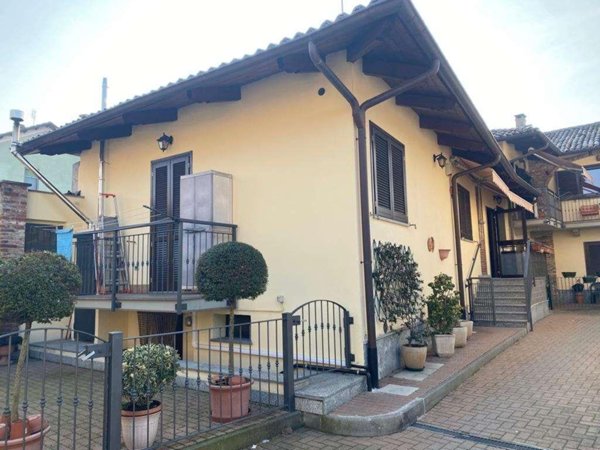 casa indipendente in vendita ad Airasca