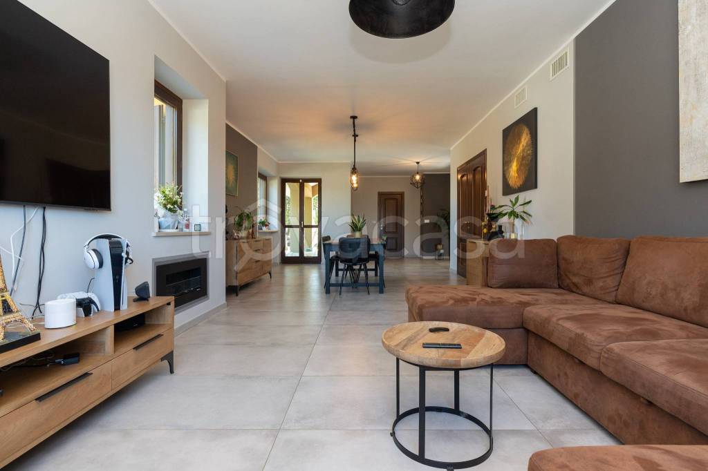 casa indipendente in vendita ad Airasca