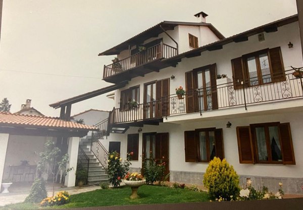 casa semindipendente in vendita ad Airasca