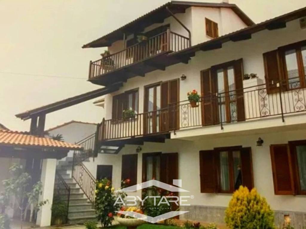 casa indipendente in vendita ad Airasca