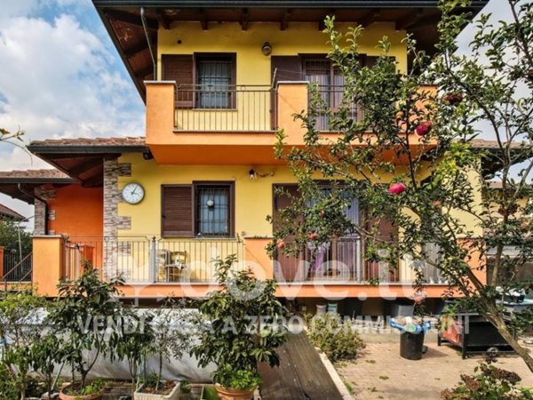 casa indipendente in vendita ad Airasca