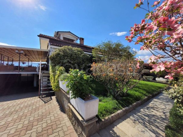 casa indipendente in vendita ad Airasca