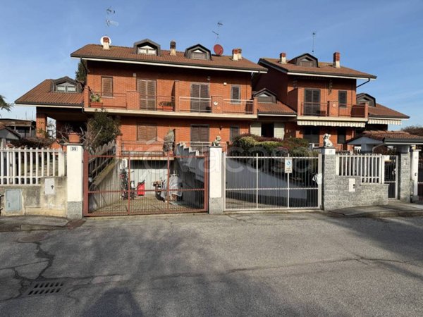 casa indipendente in vendita ad Airasca