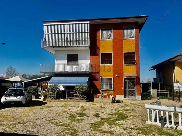 appartamento in vendita ad Airasca