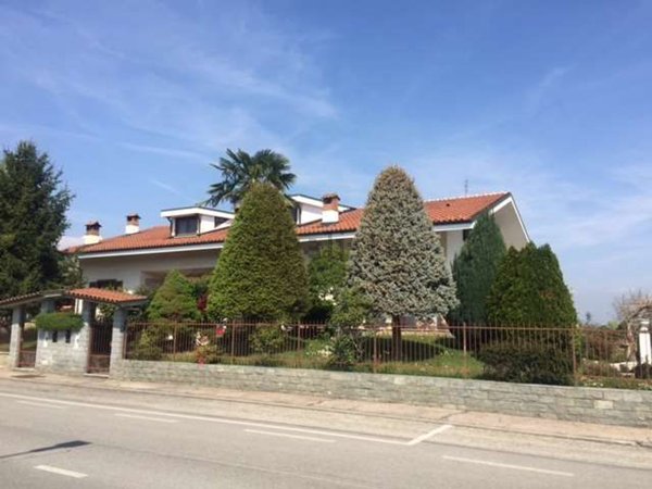 casa indipendente in vendita ad Airasca