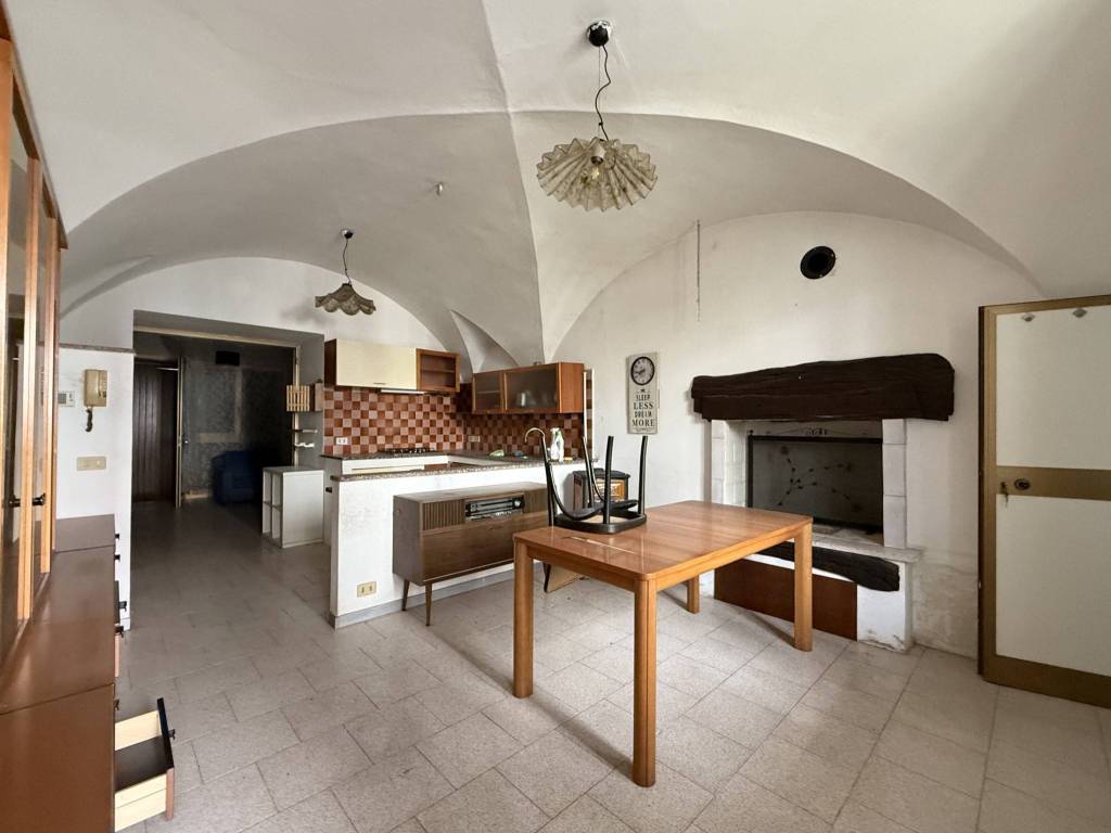 casa indipendente in vendita a Borgo di Terzo in zona Borgo