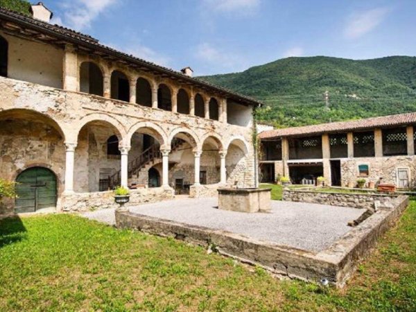 casa indipendente in vendita a Borgo di Terzo in zona Borgo