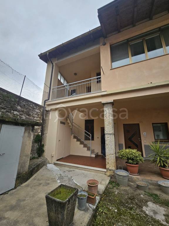 casa indipendente in vendita a Borgo di Terzo in zona Borgo