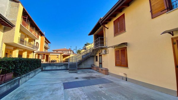 ufficio in vendita a Bottanuco