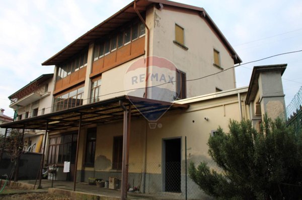 casa indipendente in vendita a Bottanuco