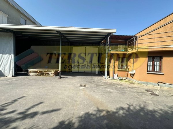 ufficio in vendita a Bottanuco