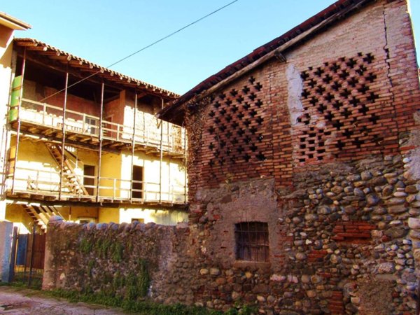 casa indipendente in vendita a Bottanuco