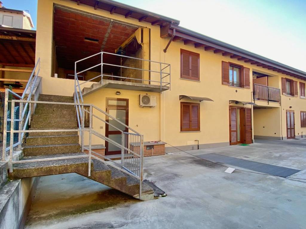 appartamento in vendita a Bottanuco