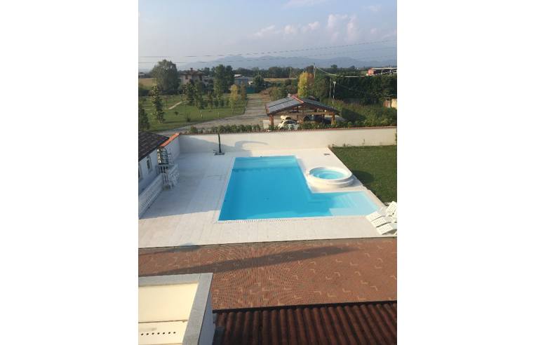 casa indipendente in vendita a Bottanuco