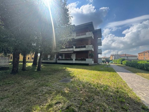 appartamento in vendita a Bottanuco