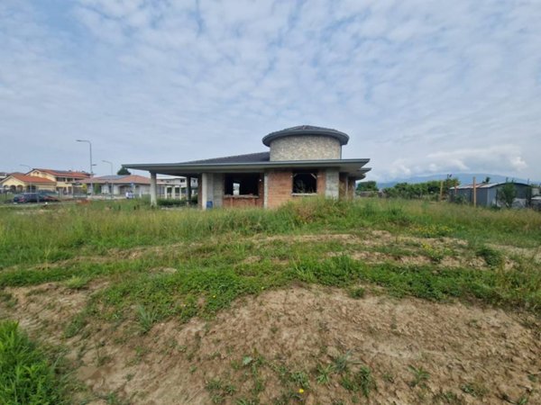 casa indipendente in vendita a Bottanuco