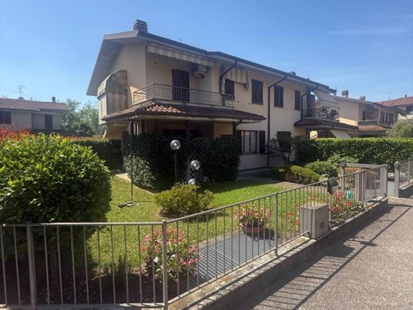 appartamento in vendita a Bottanuco
