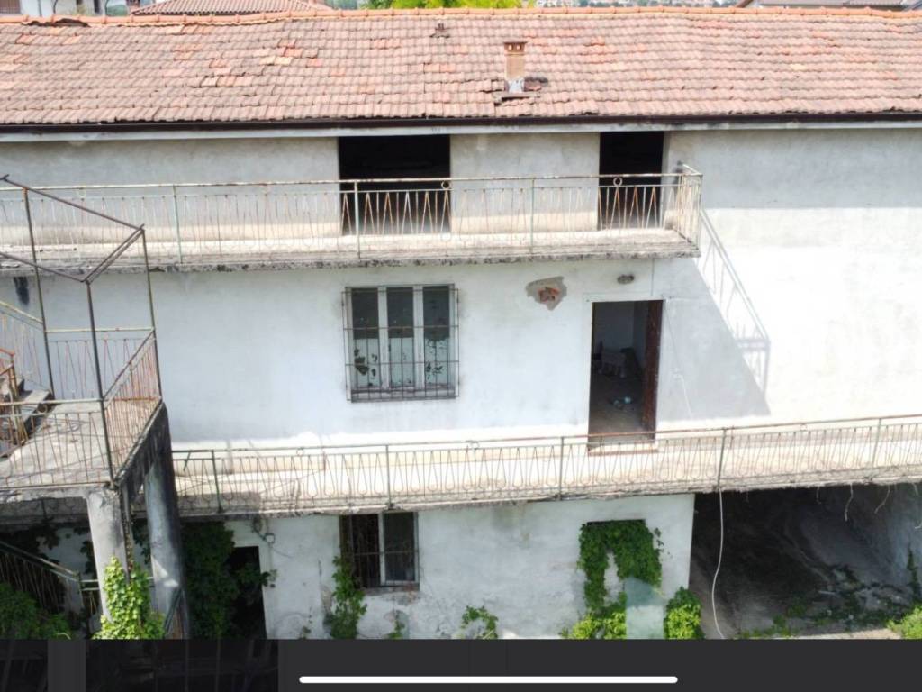 casa indipendente in vendita a Bottanuco