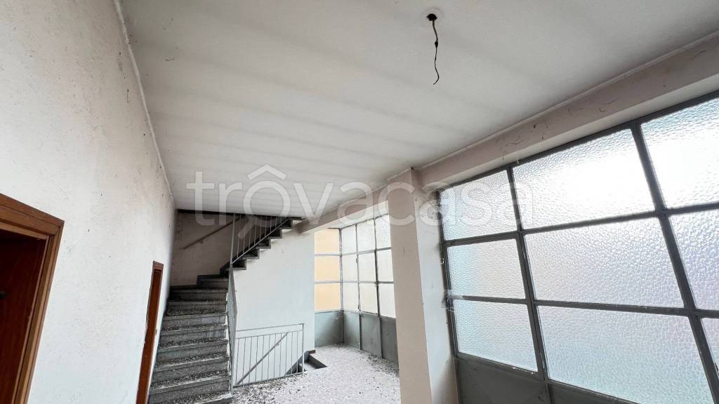 casa indipendente in vendita a Bottanuco