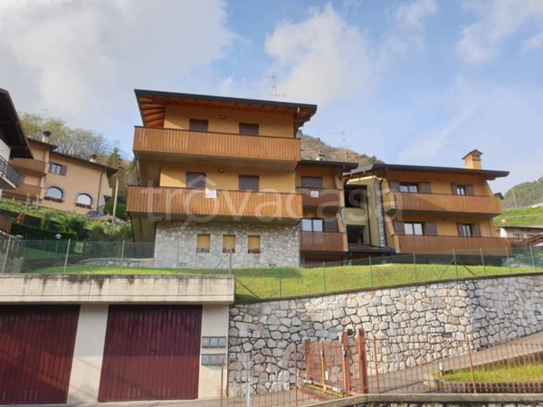 appartamento in vendita a Bracca in zona Cornalta