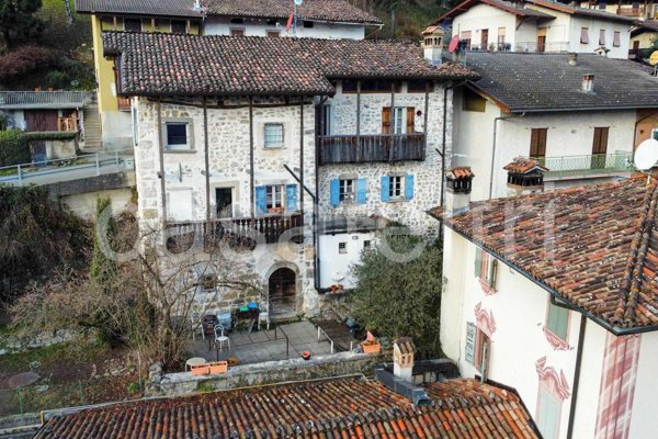 casa indipendente in vendita a Bracca
