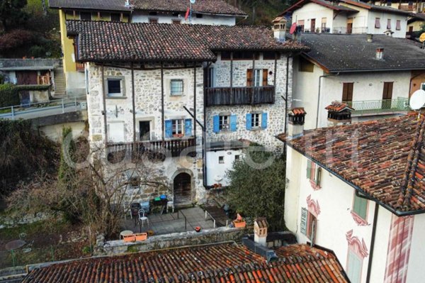 casa indipendente in vendita a Bracca