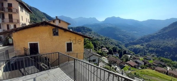 casa indipendente in vendita a Bracca