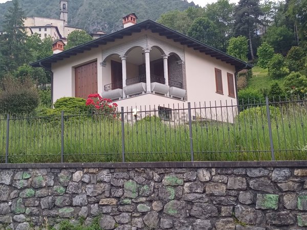 casa indipendente in vendita a Bracca