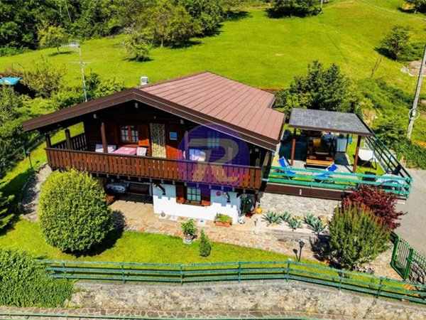 casa indipendente in vendita a Bracca