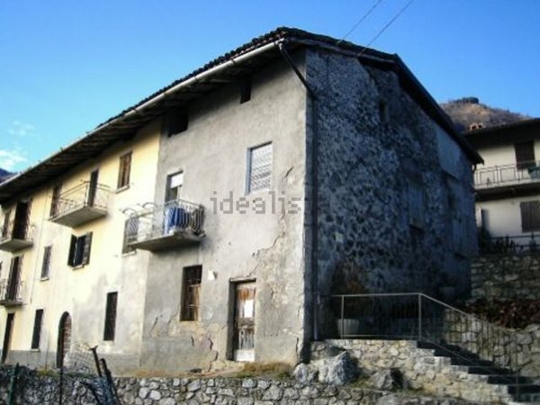 quadrivano in vendita a Bracca
