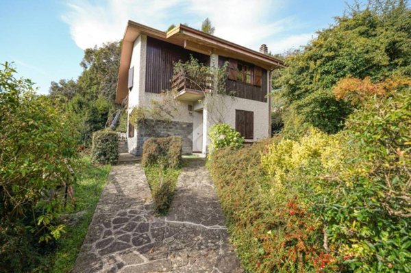 casa indipendente in vendita a Bracca