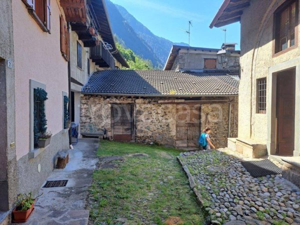appartamento in vendita a Branzi