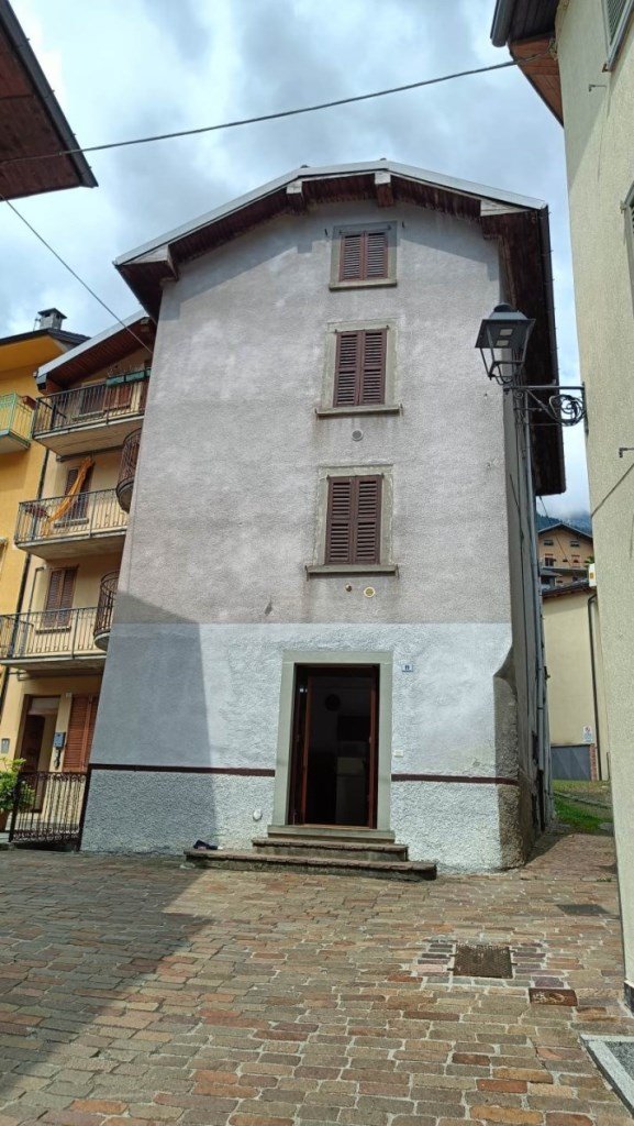 appartamento in vendita a Branzi