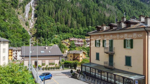 negozio in vendita a Branzi
