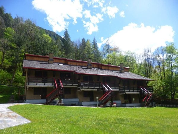 appartamento in vendita a Branzi