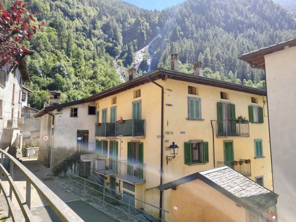 appartamento in vendita a Branzi