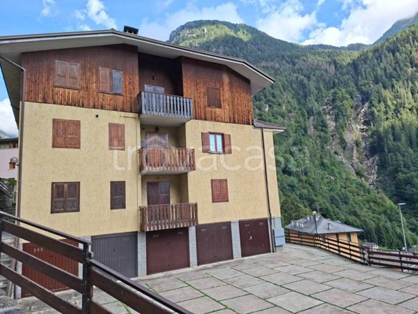 appartamento in vendita a Branzi