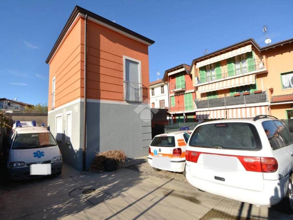 casa indipendente in vendita a Brembate