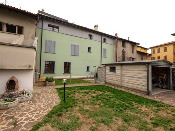 appartamento in vendita a Brembate