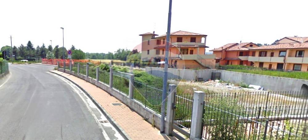 terreno edificabile in vendita a Brembate